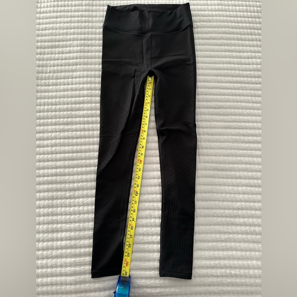 Lululemon Leggings - Picture 4 of 7